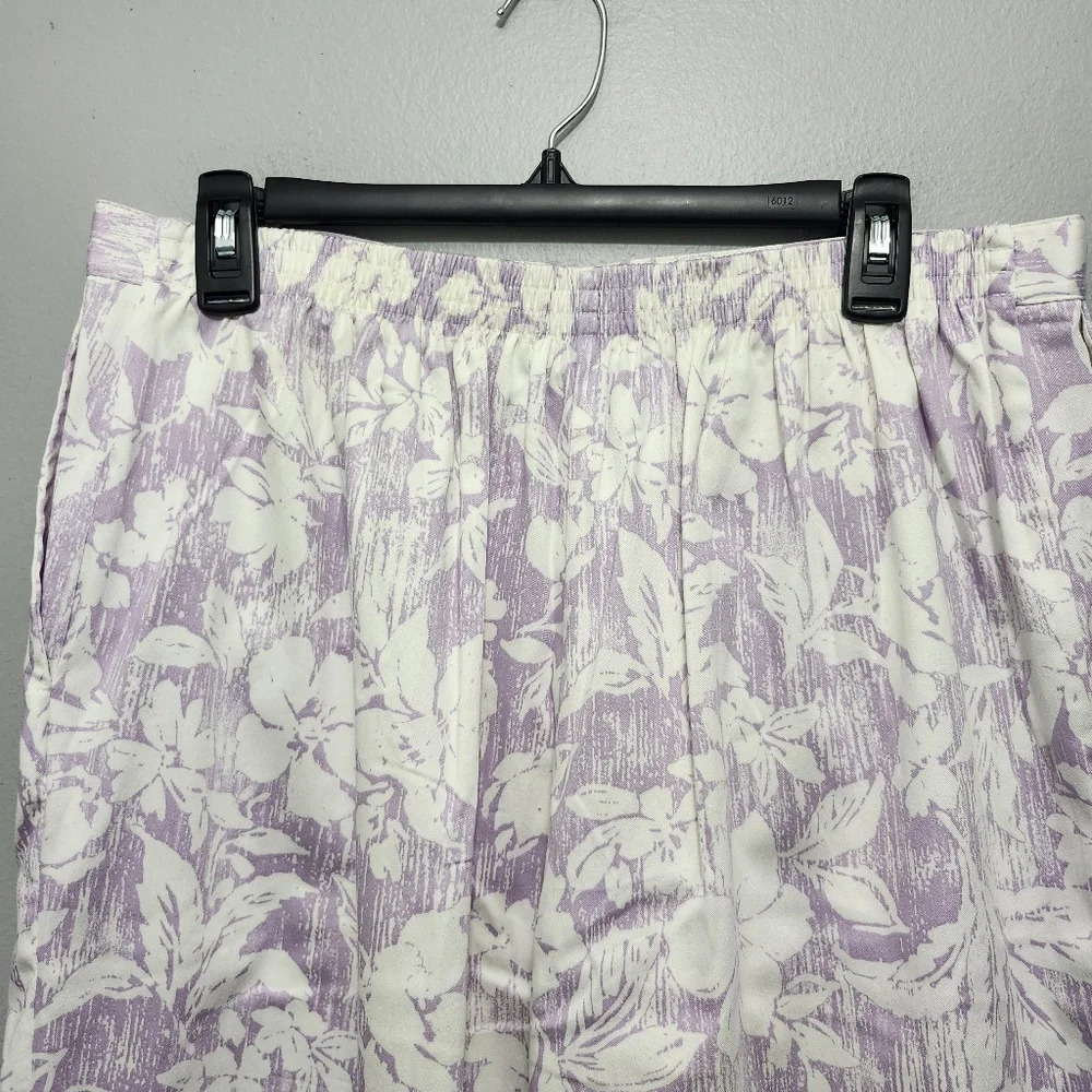 Alfred dunner women's capri pants size 16 floral white and purple new with tags - Picture 5 of 7